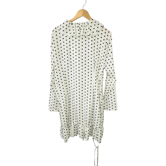 Plus Polka Dot Wrap Dress - Picture 6 of 6